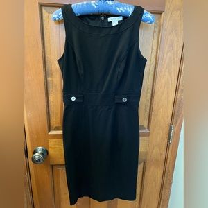 Black Sleeveless Dress